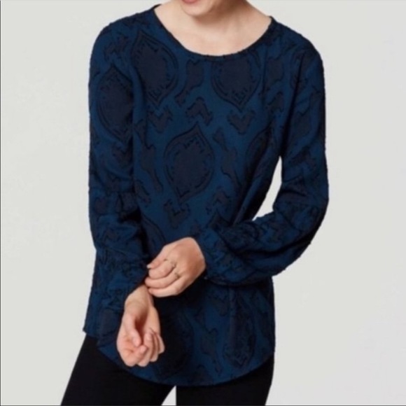 LOFT Tops - Loft Textured Long Sleeves Back Tie Blouse